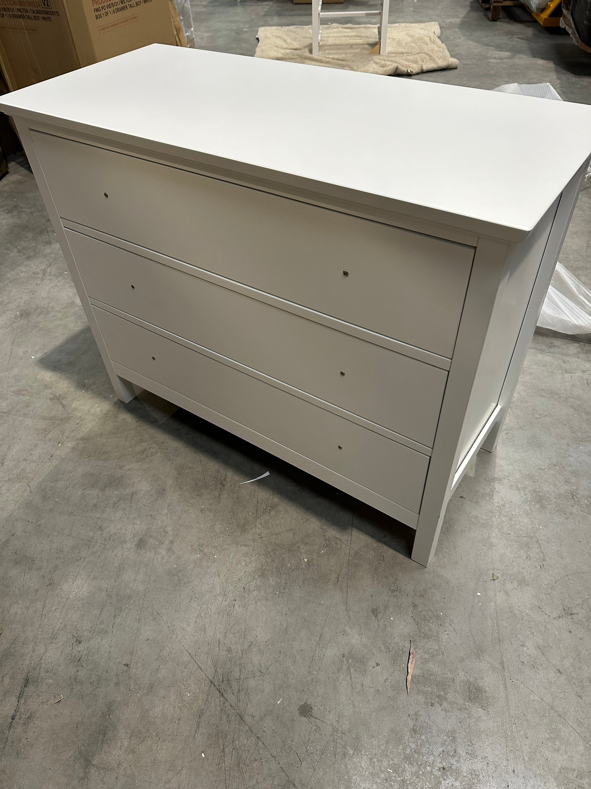 Wilton 3 drawer chest  W