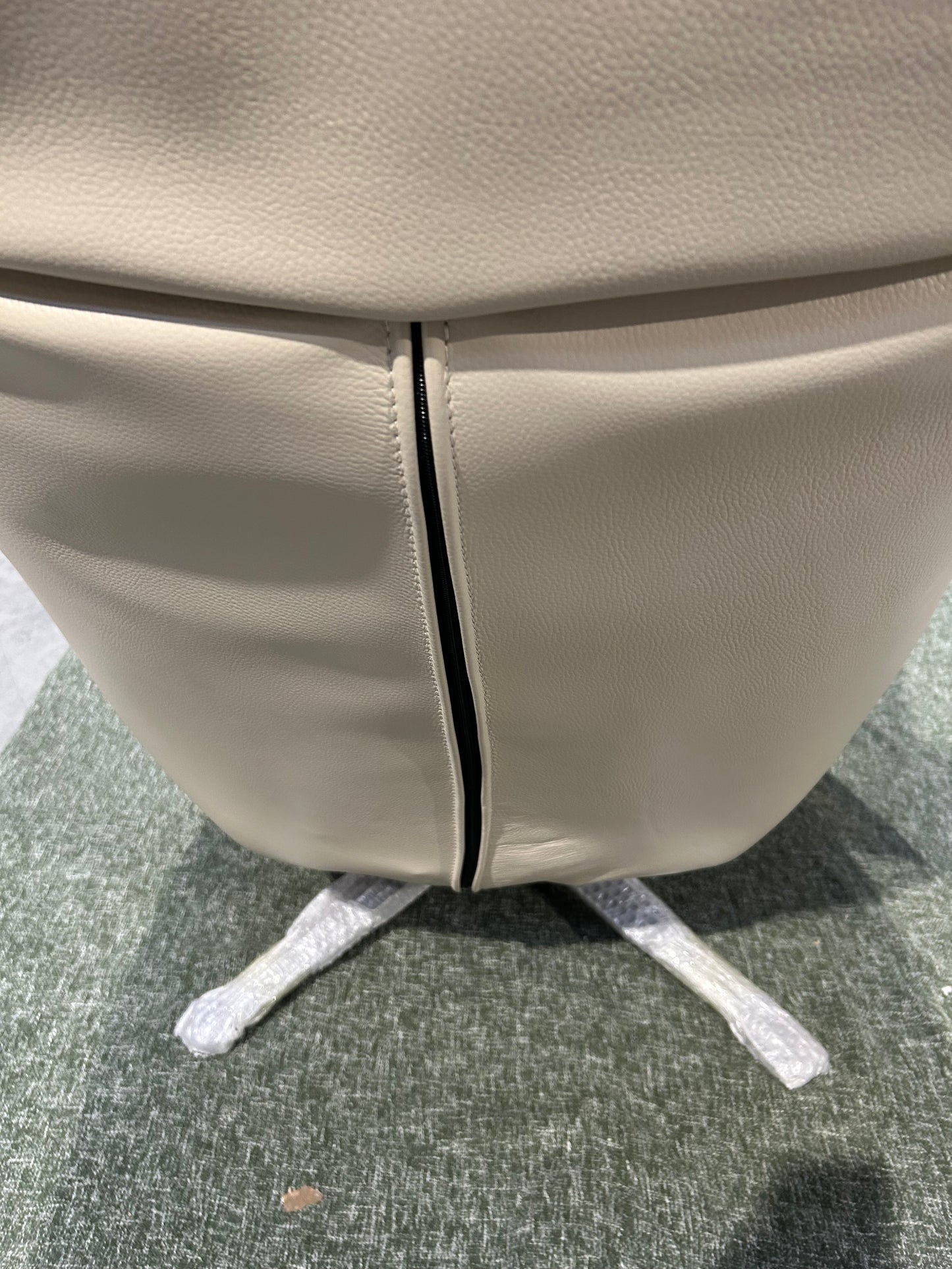 EASE REC CHAIR STONE LEATHER