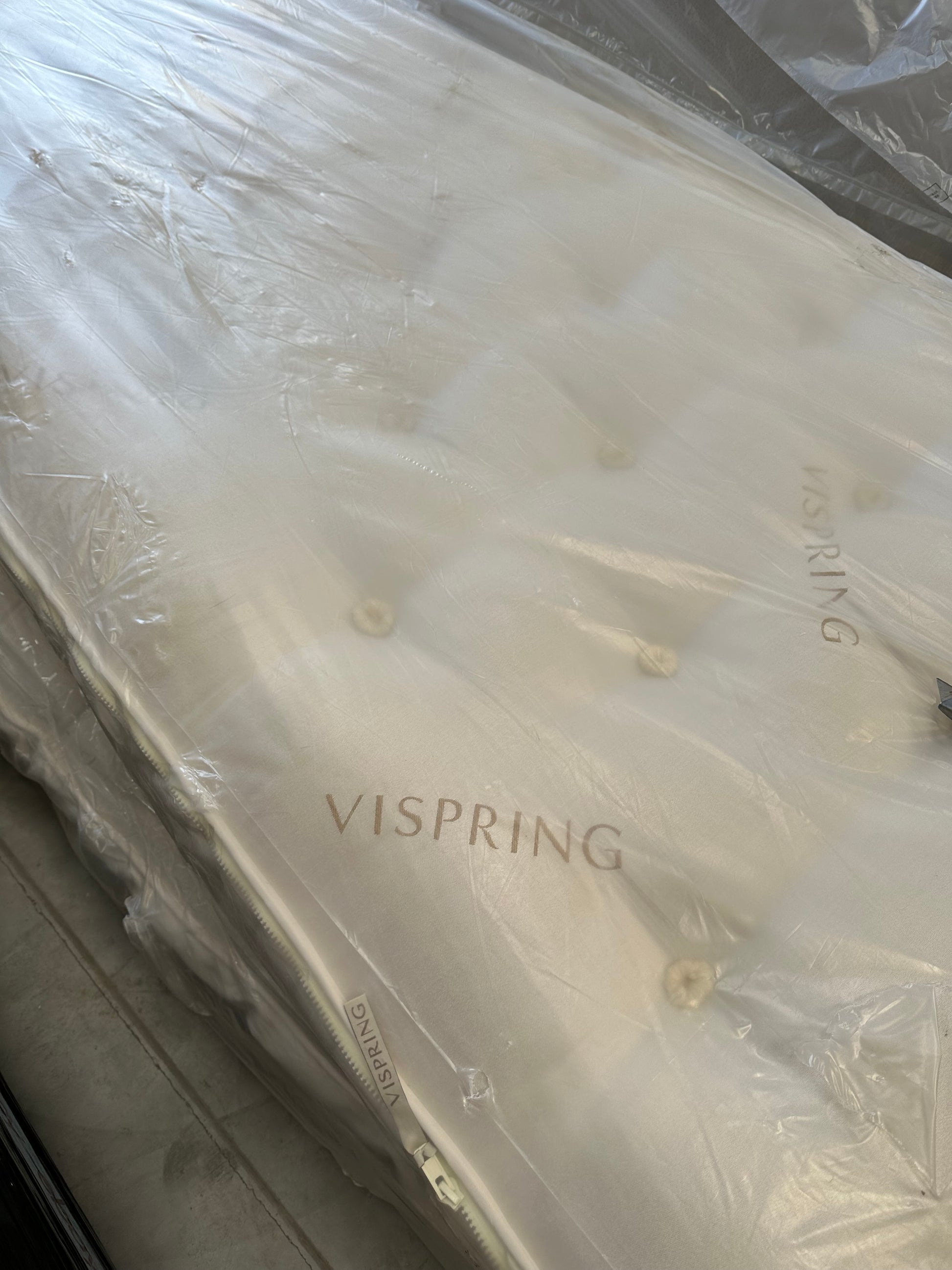 Vispring Woolacombe Supreme 2000 Zip Link Mattress Medium Tension, Super King Size