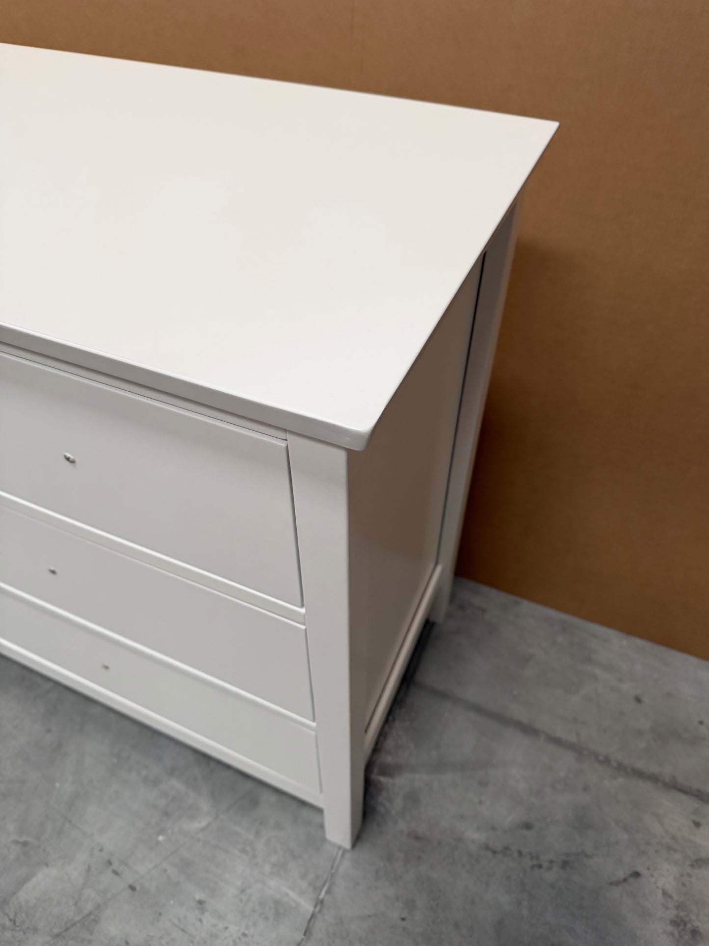 John Lewis Chest of Drawer White Wilton 7 Drawer Chest