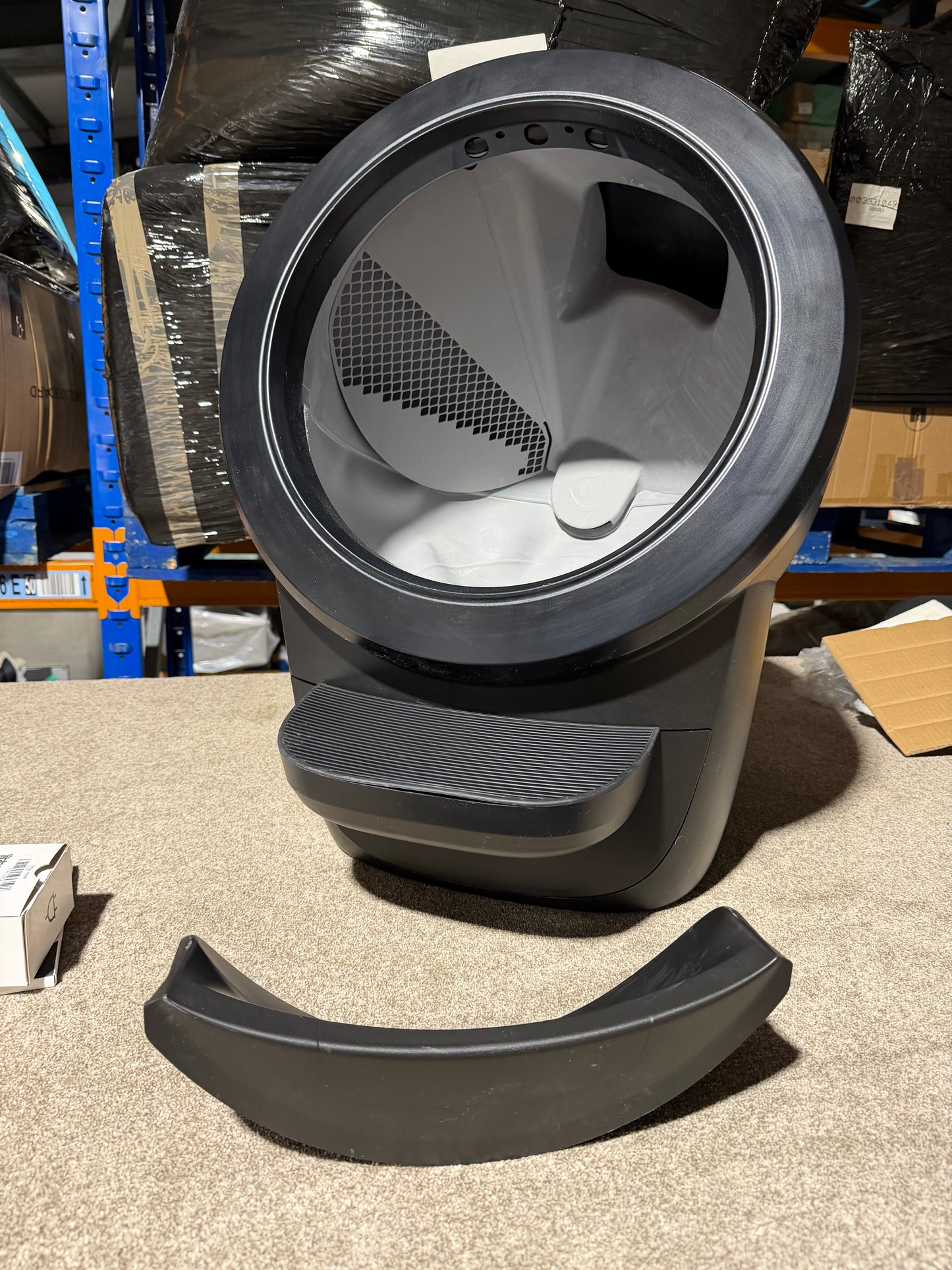 Litter-Robot 4 Smart Self-Cleaning Cat Litter Box, Black