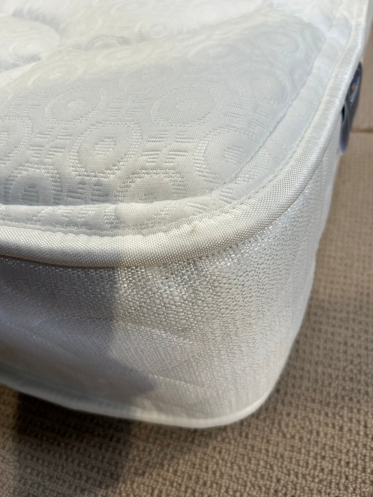 Silentnight Recover Miracoil Comfort Double 135 Mattress