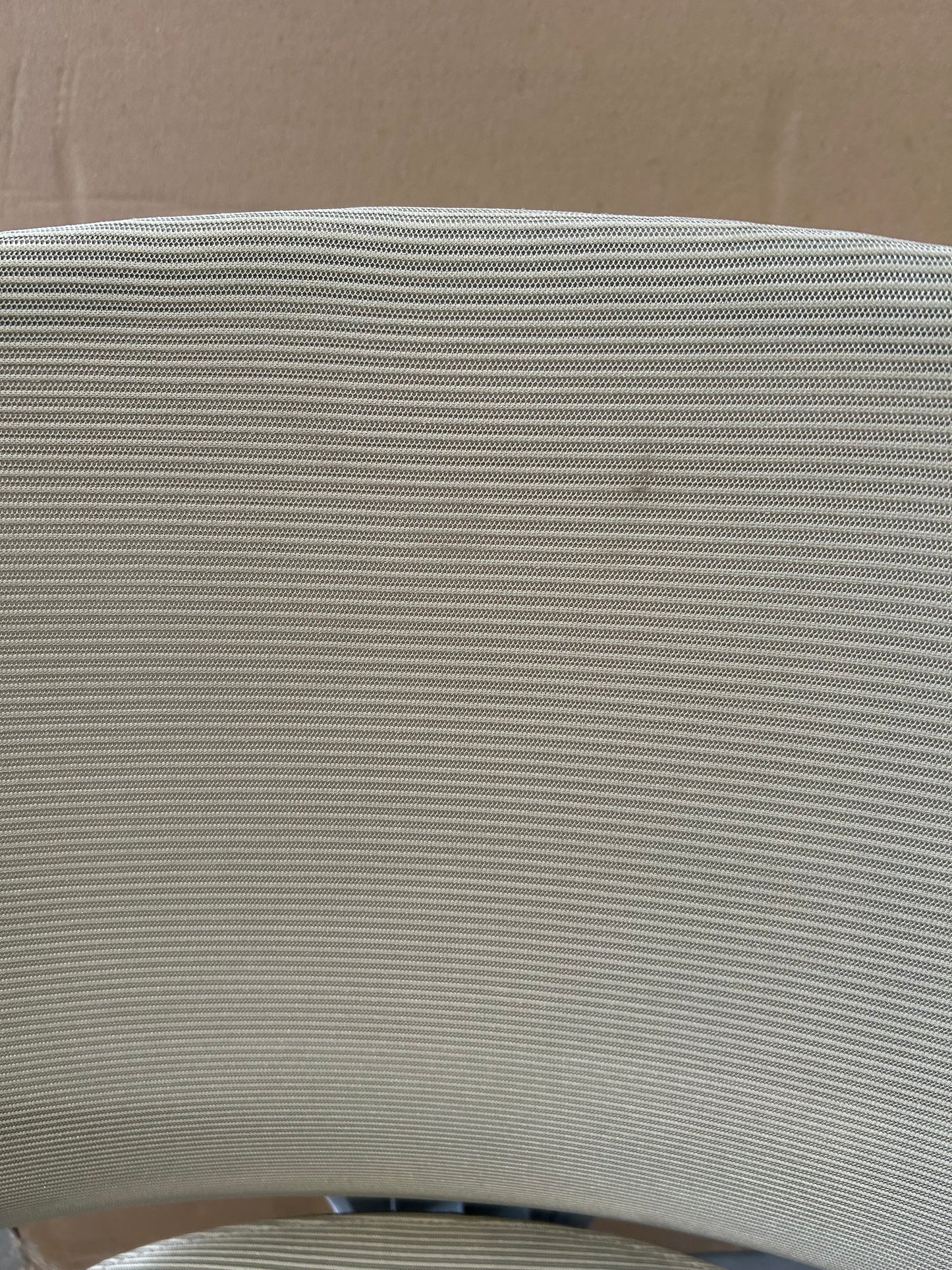 DORSAL OFFICE CHAIR BEIGE