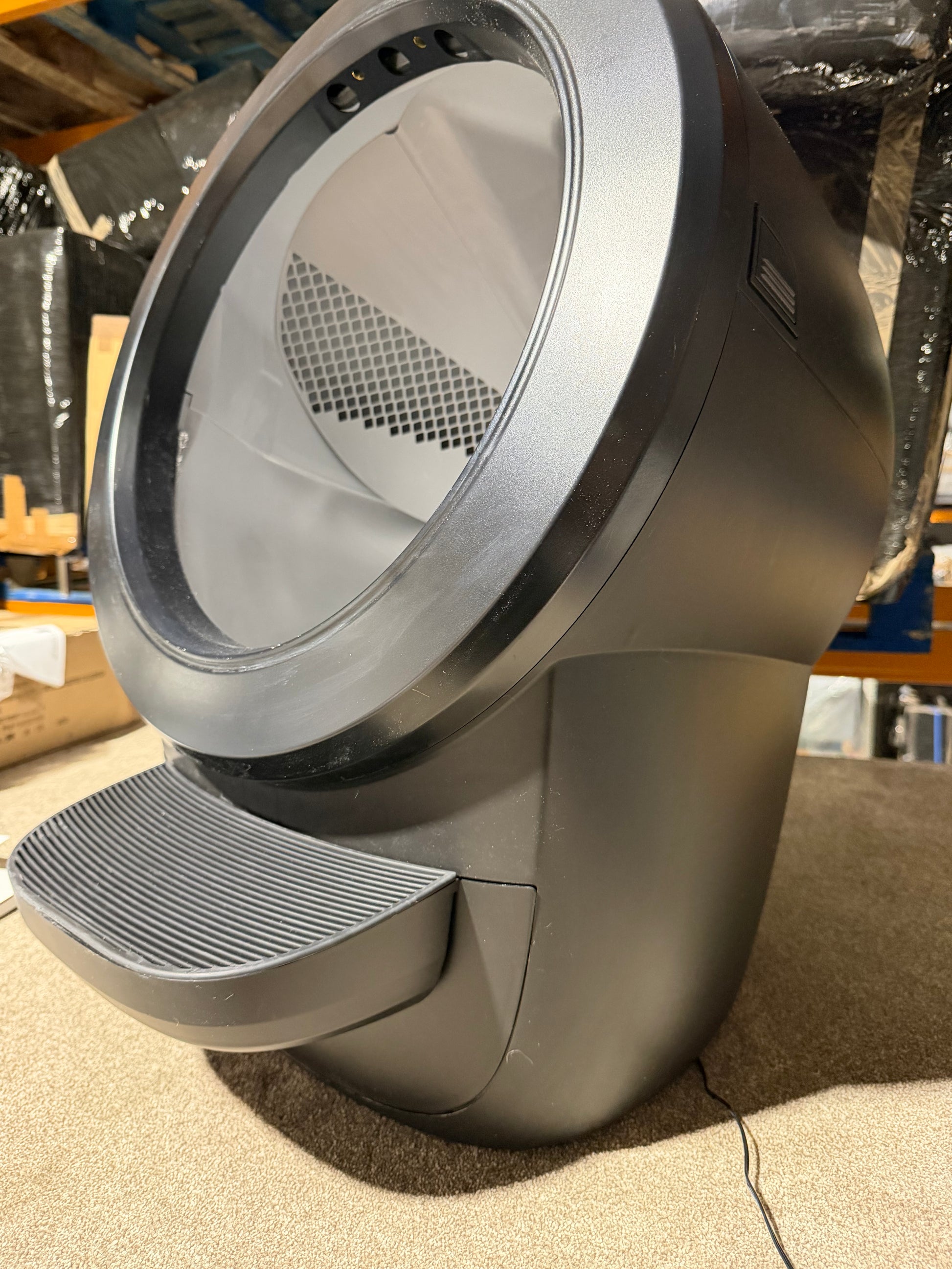 Litter-Robot 4 Smart Self-Cleaning Cat Litter Box, Black