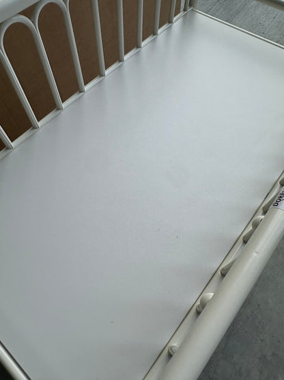 Little Seeds Monarch Hill Ivy Metal Changing Table, White