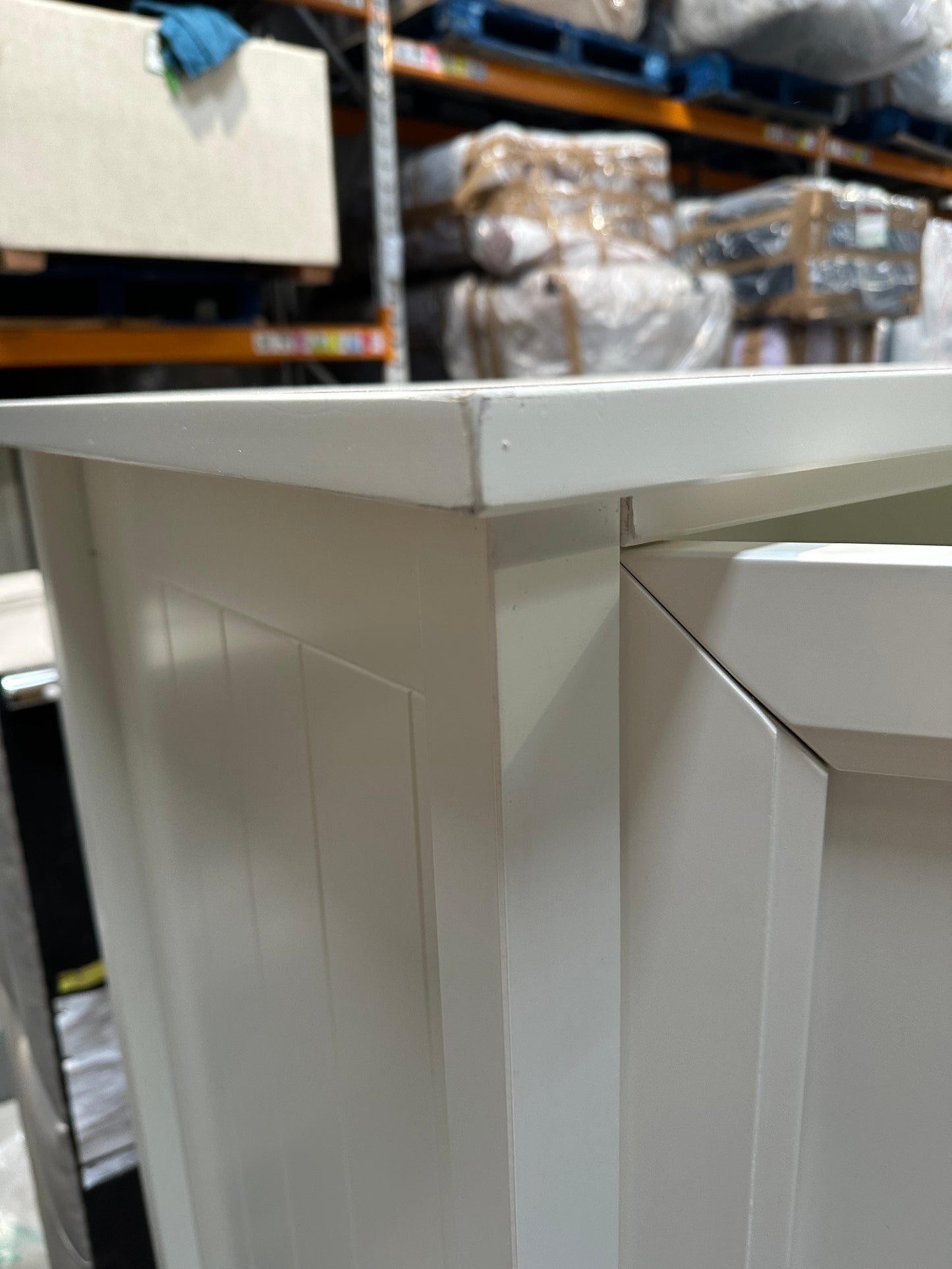 Julian Bowen Maine Triple Wardrobe with 2 Drawers Cream