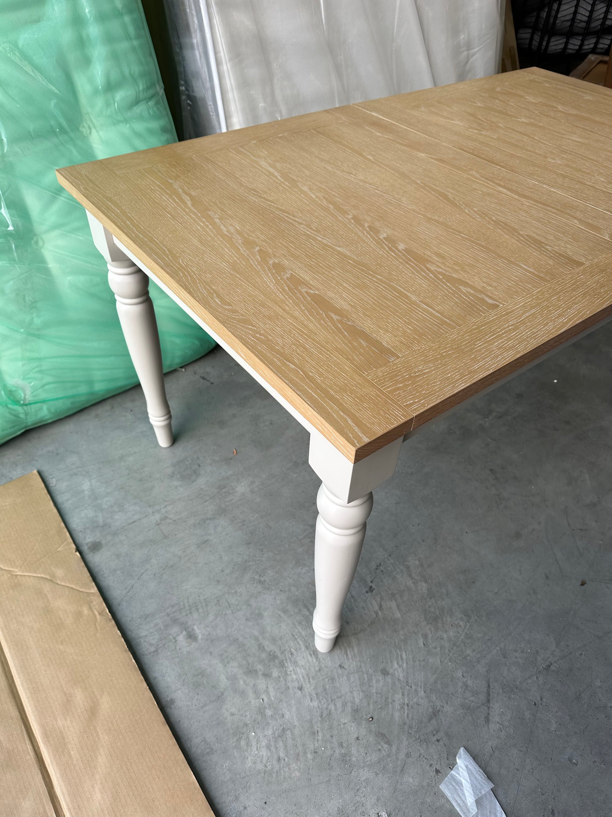 John Lewis Foxmoor 6 to 8 Seater Extending Dining Table FSC-Certified Oak Natural