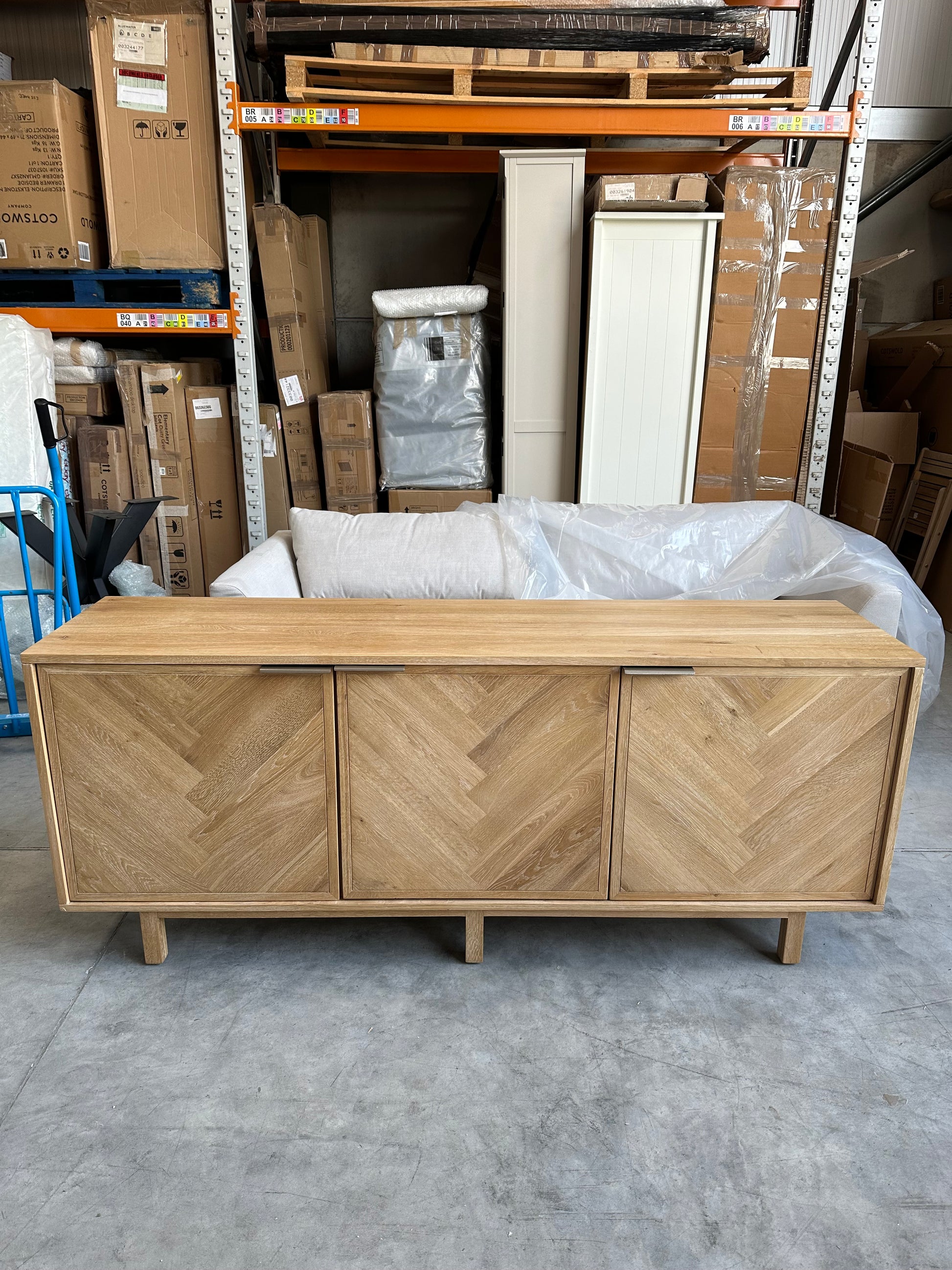Estate sideboard oak