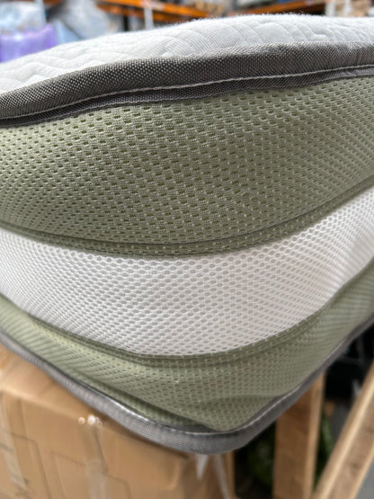 Silentnight Just Breathe Pocket Spring Mattress, Medium/Firm Tension, King Size