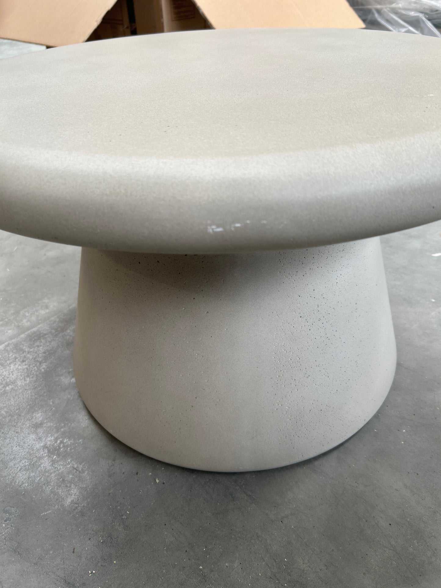 Pavia Coff Tab Concrete - LIST
