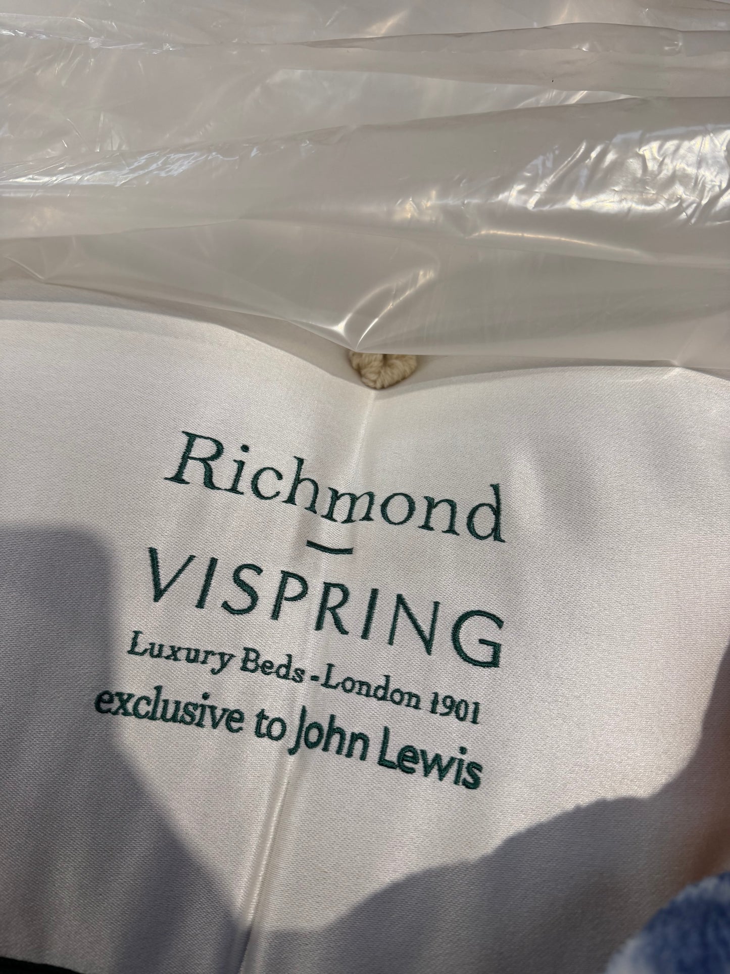 Vispring Richmond Pocket Soft Spring Mattress, Soft Spring Tension