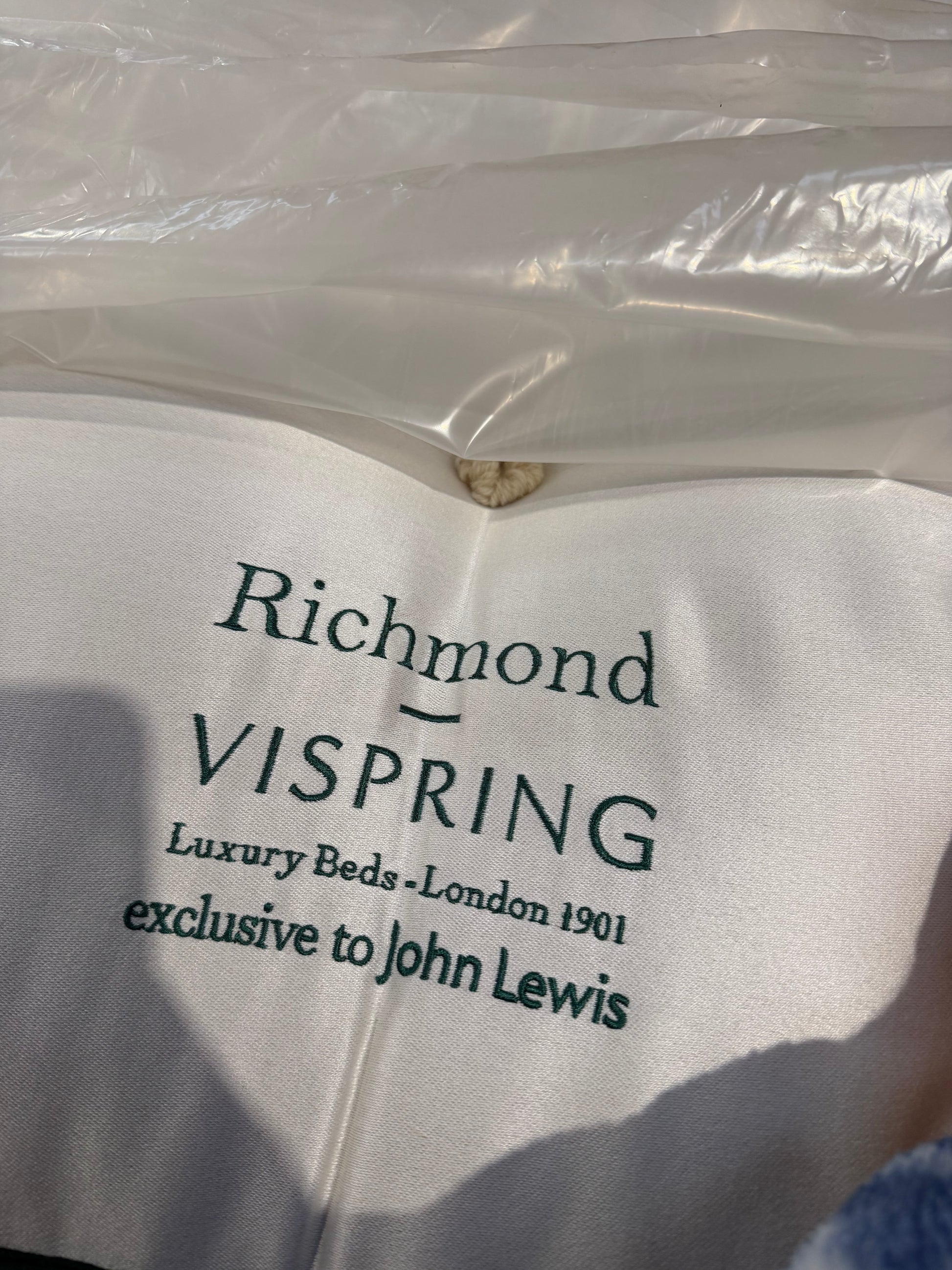 Vispring Richmond Pocket Soft Spring Mattress, Soft Spring Tension