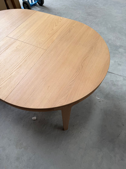 MIRA II RND TBLE EXT OAK