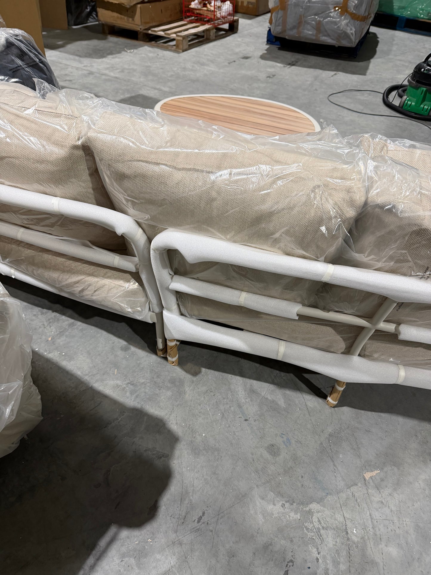 John Lewis Lozenge 4-Seater Modular Curved Garden Sofa & Coffee Table Set Cream