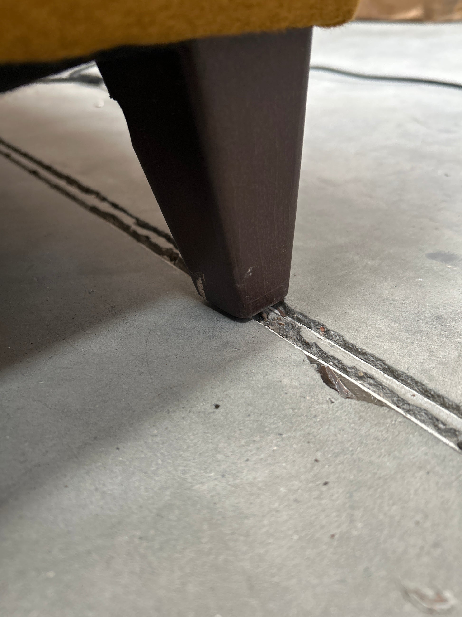 John Lewis Elevate Large 2 Seater Power Recliner Sofa, WoodenvLeg Brushed Tweed Mustard