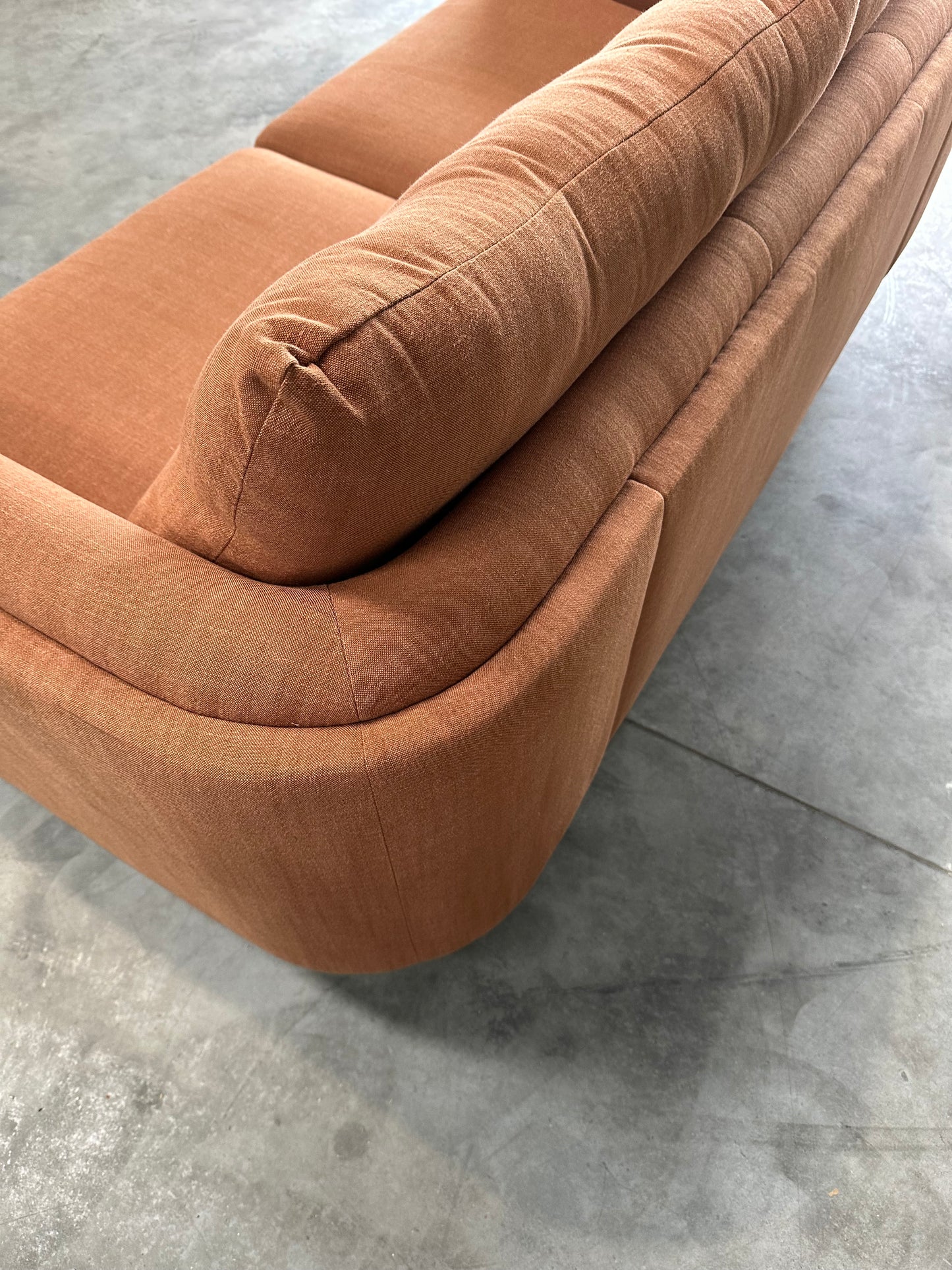 John Lewis Harbour Large 3 Seater Sofa in Relaxed Linen Blend Butterscotch