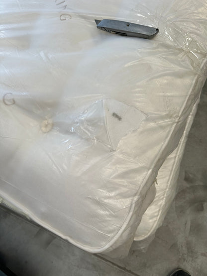 Vispring Woolacombe Supreme 2000 Zip Link Mattress Medium Tension, Super King Size