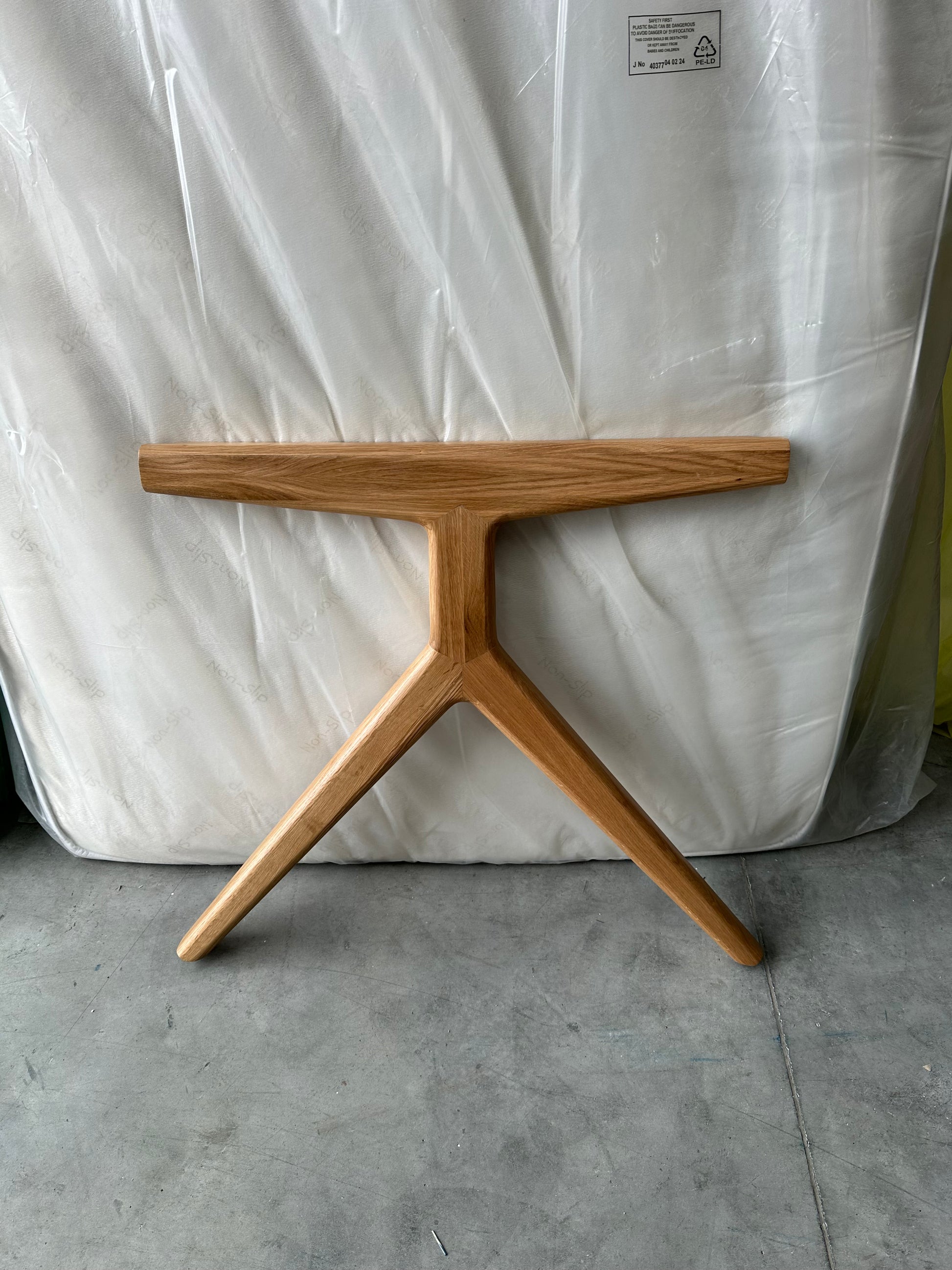 John Lewis Poise 6-10 Seater John Lewis Poise 6-10 Seater Extending Dining Table, Oak