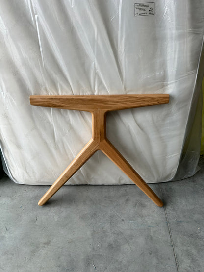 John Lewis Poise 6-10 Seater John Lewis Poise 6-10 Seater Extending Dining Table, Oak