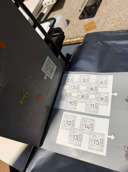 LEGO Icons 10317 Land Rover Classic Defender 90