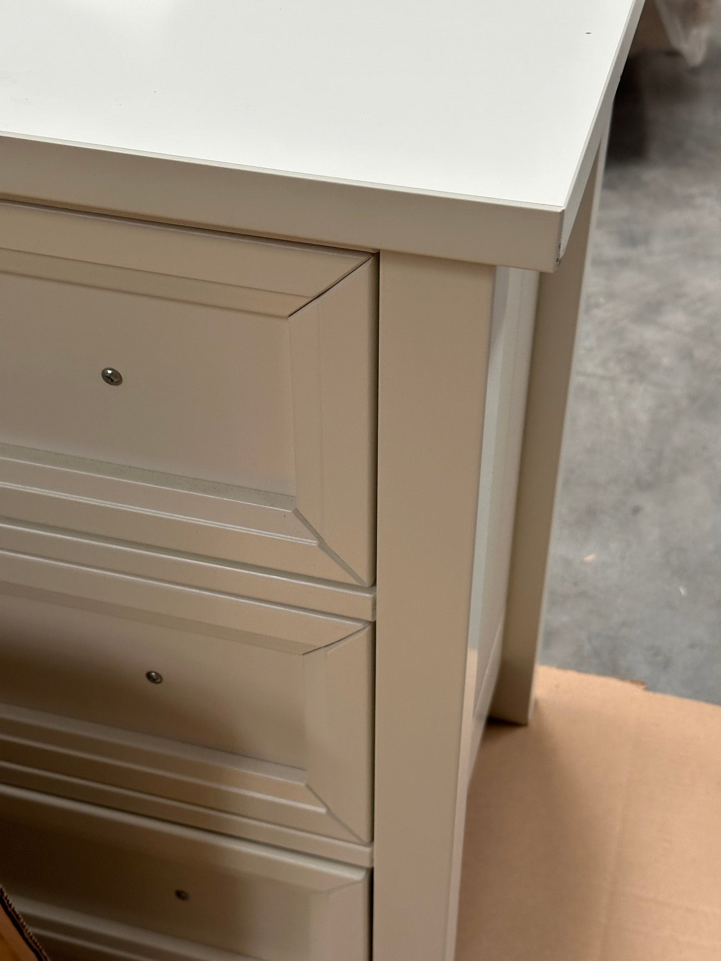 Julian Bowen Maine 6 Drawer Wide Chest, White