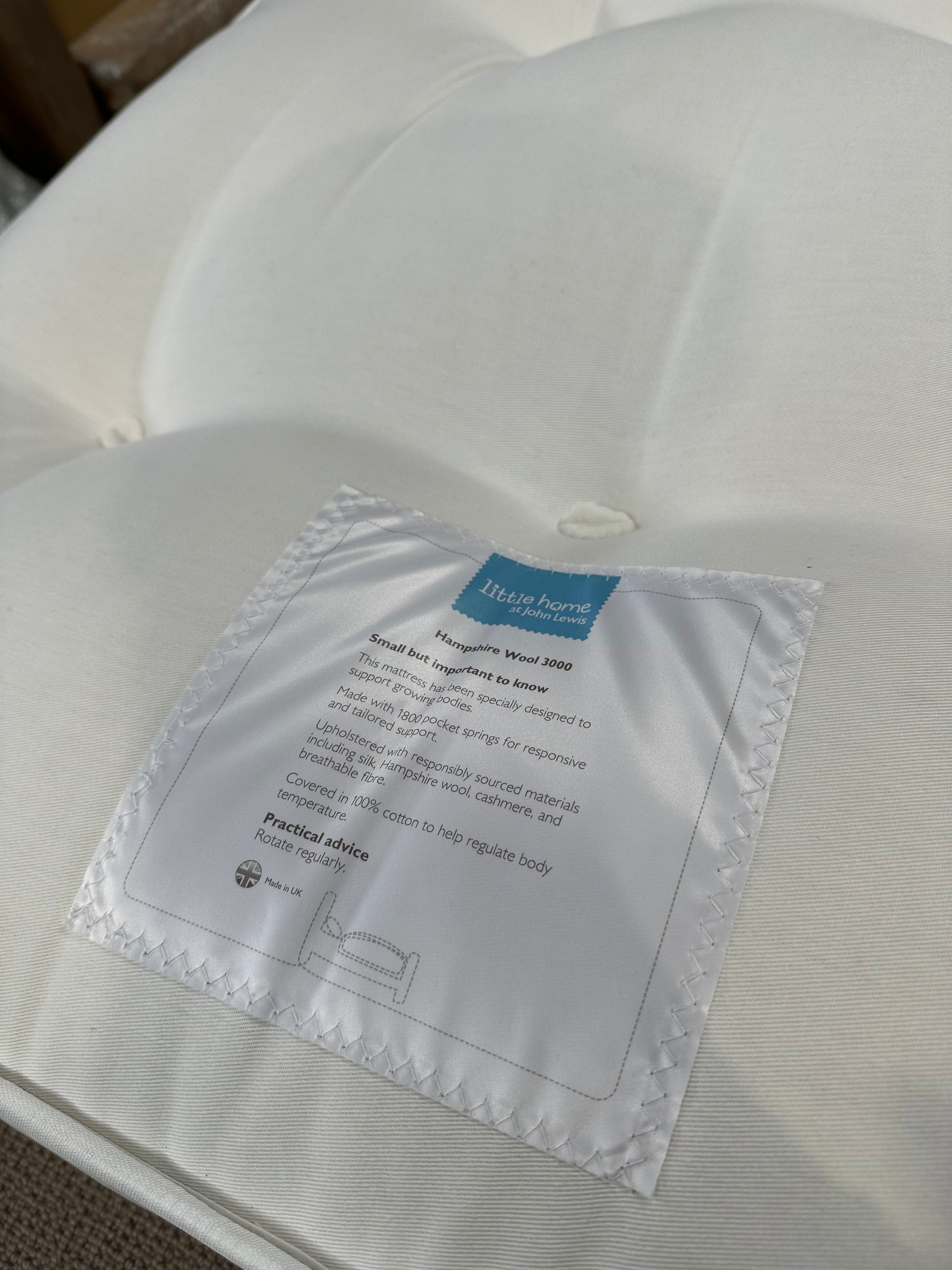 John Lewis Hampshire Luxury Wool Kids Mattress  Medium Tension Single