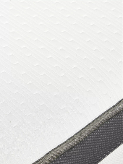Silentnight Just Snug Memory Hybrid Rolled Mattress King Size