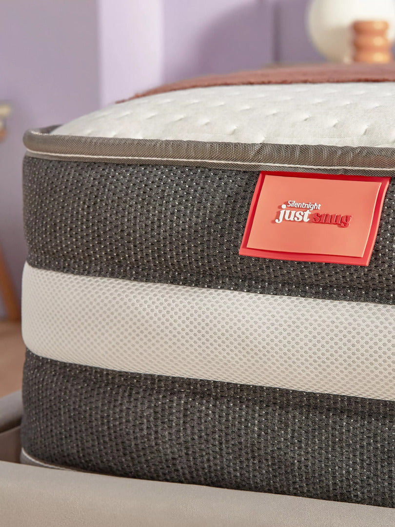 Silentnight Just Snug Memory Hybrid Rolled Mattress King Size