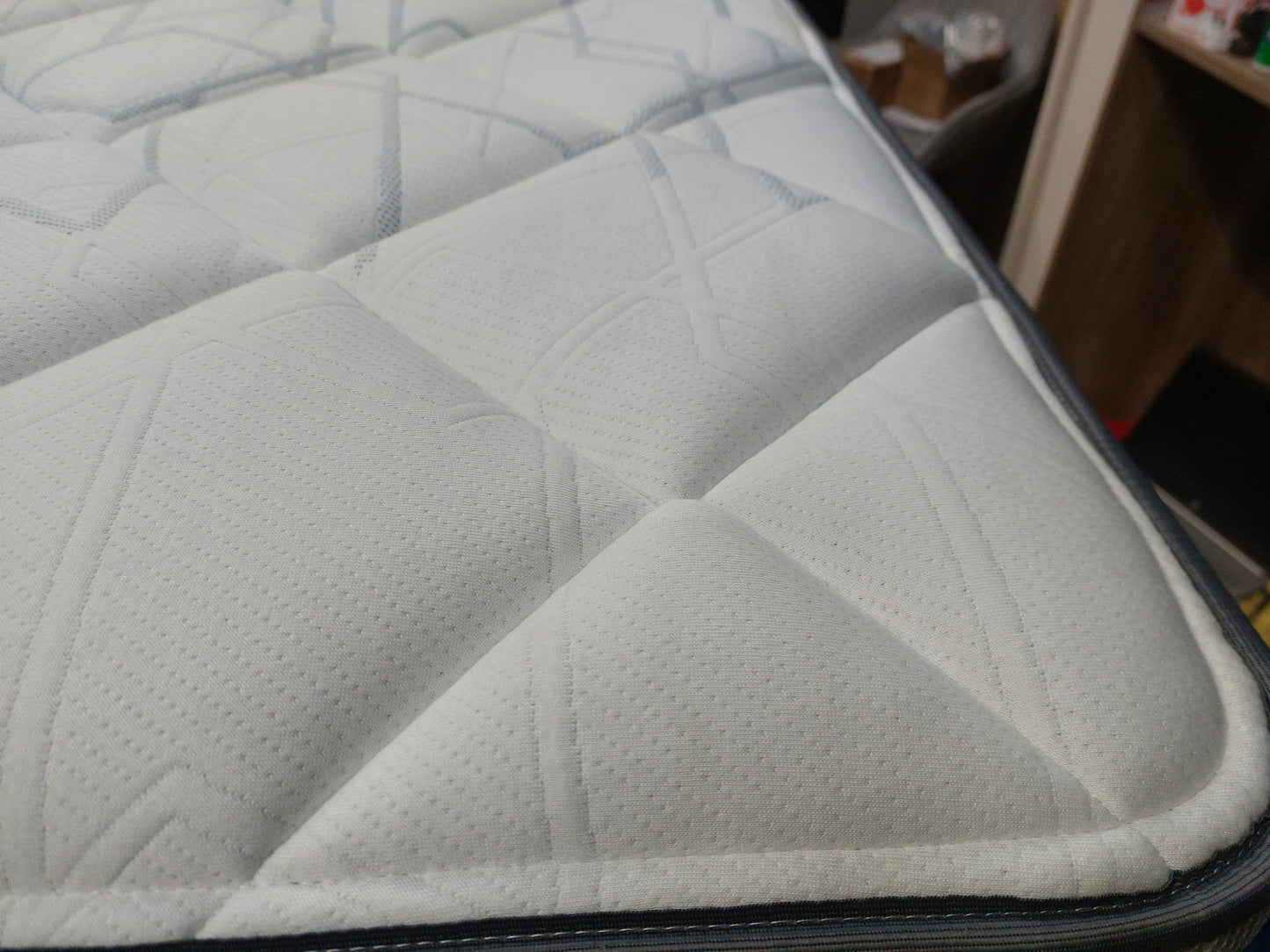 SEALY Posturepedic Evolve Mattress, Regular Tension, Double