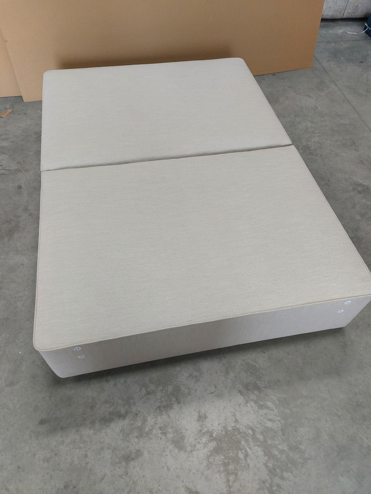 John Lewis Pocket Sprung Upholstered 4 Drawer Divan Base, King Size, Cotton Effect Beige