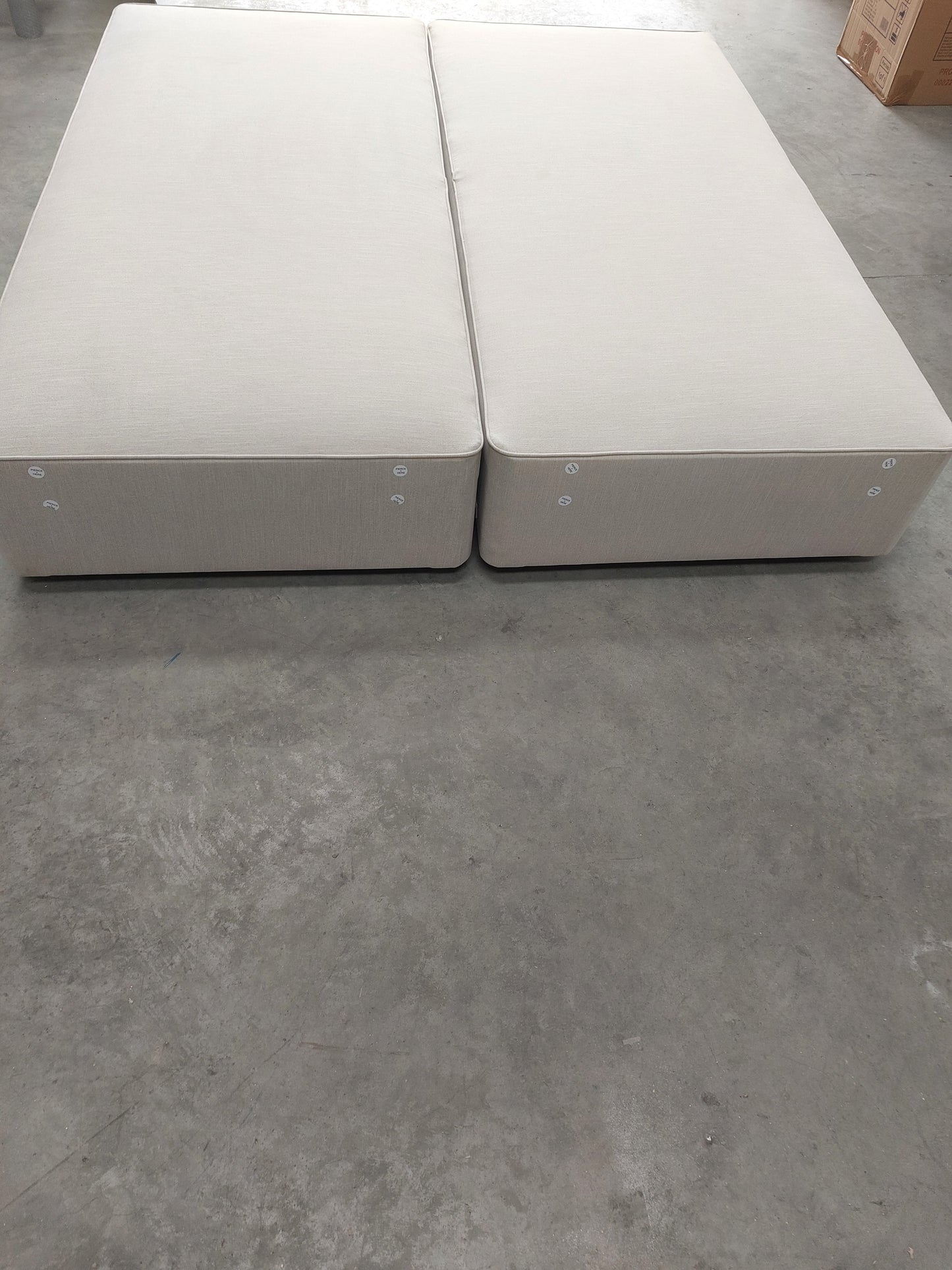 John Lewis Pocket Sprung Upholstered 4 Drawer Divan Base, Super King Size, Cotton Effect Beige