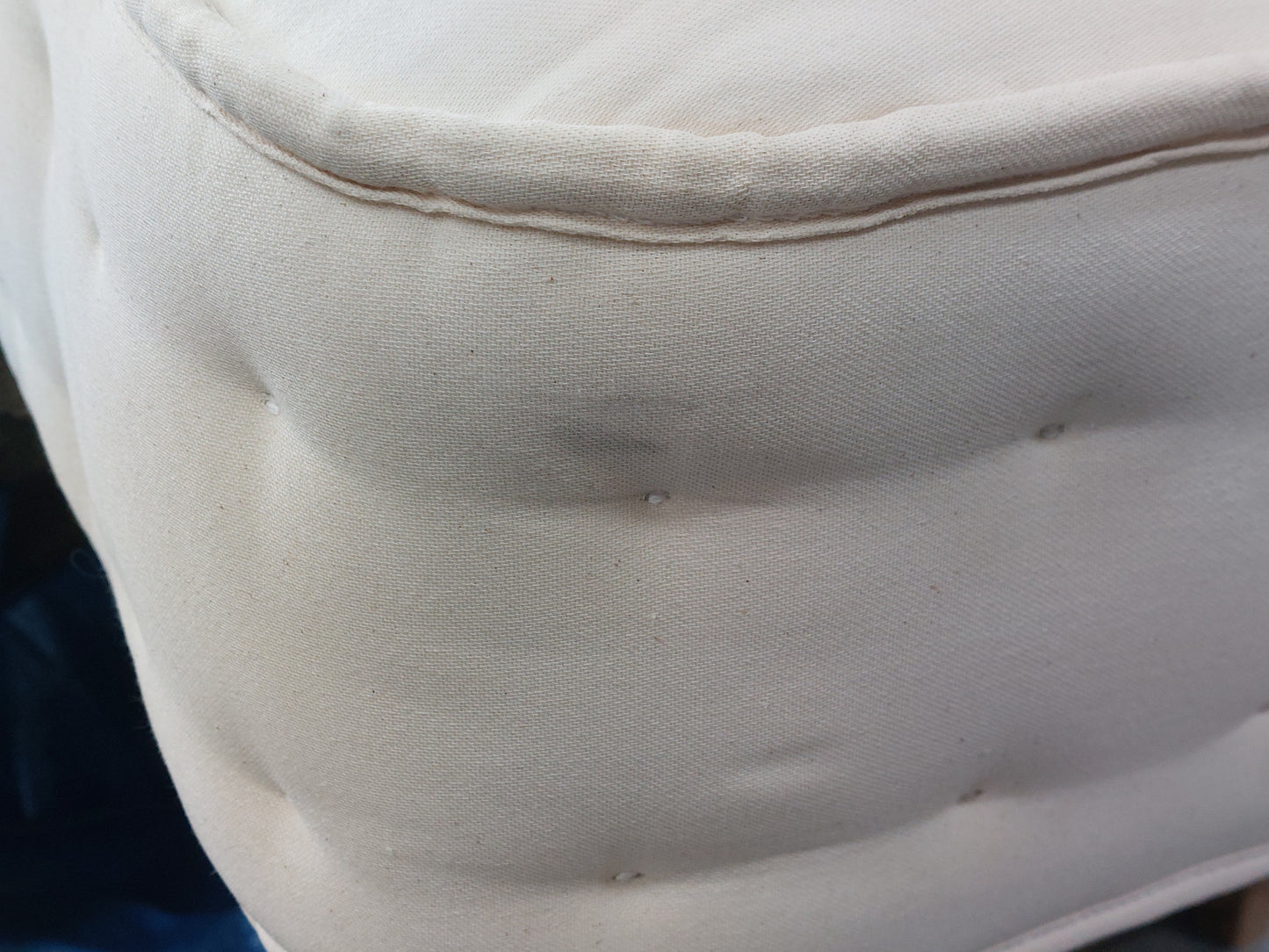 Hypnos Luxury Wool No.1 Pocket Spring Mattress Small Double Medium/Firm Tension