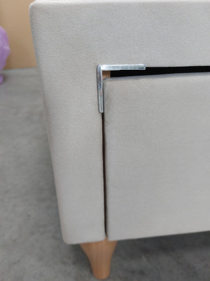 Sealy Posturepedic Exquisite 2 + 2 Drawer Divan Base, Natural Legs, Double, Almond