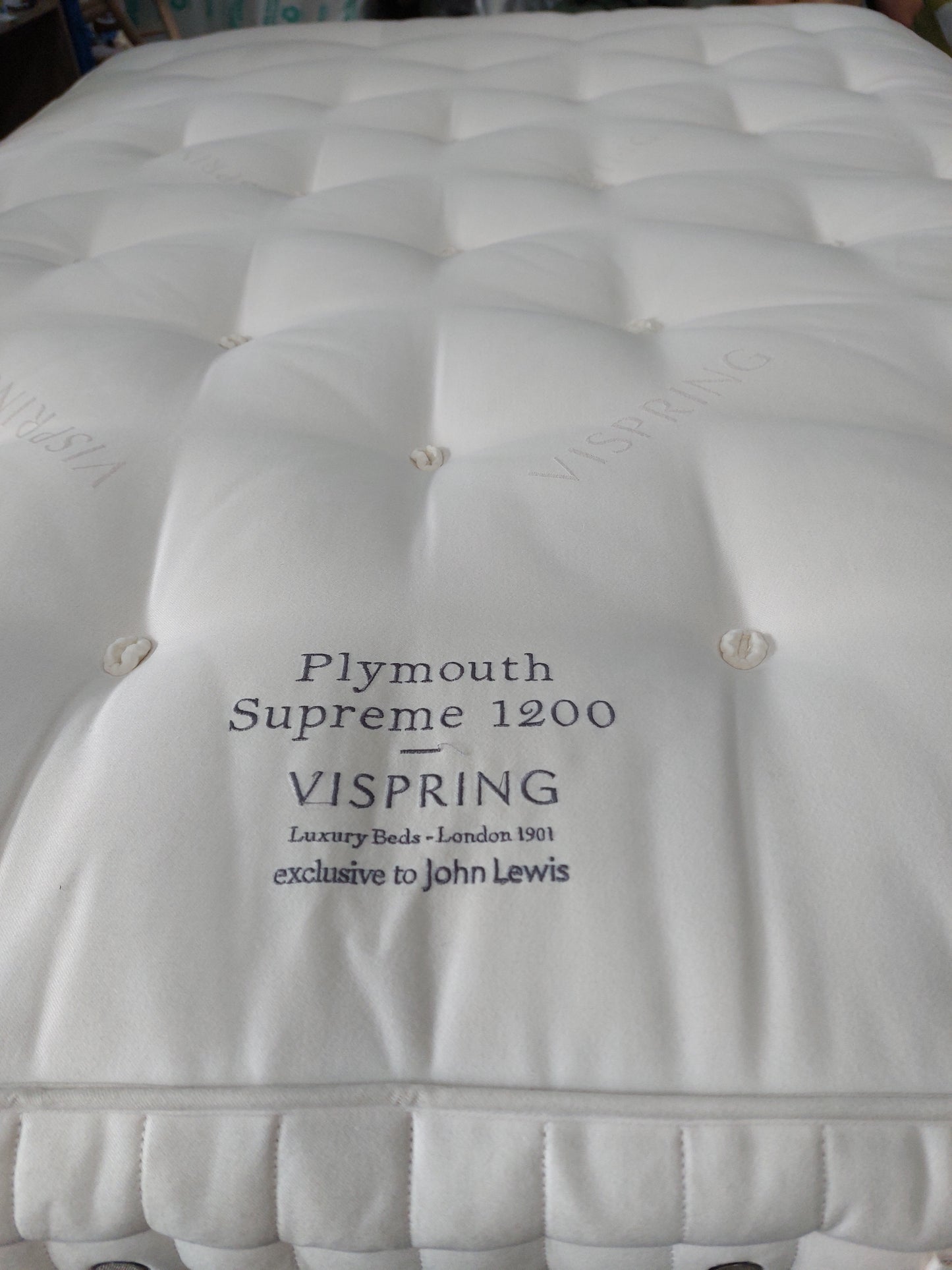 Vispring Plymouth Supreme 1200 Pocket Spring Mattress Medium & Soft Tension King Size