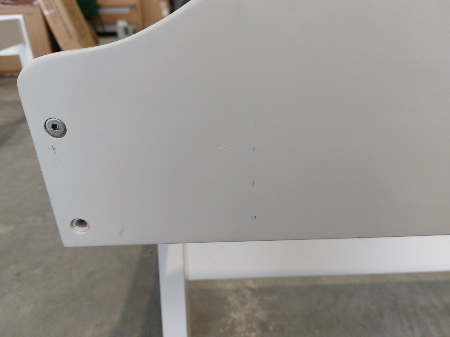 List - 3PL WILTON TRUNDLE WHITE
