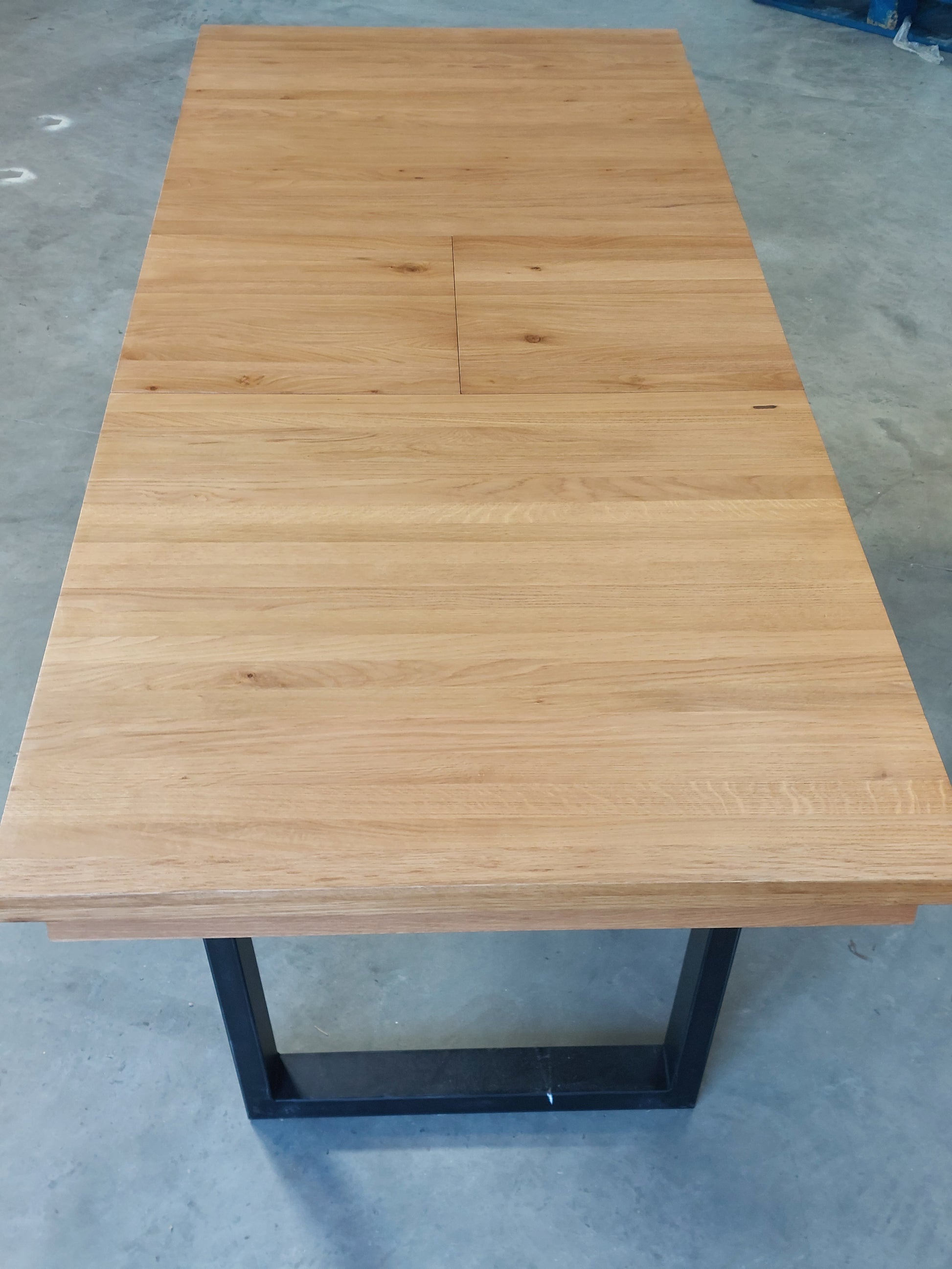 John Lewis Calia 8-10 Seater Extending Dining Table, Solid Oak