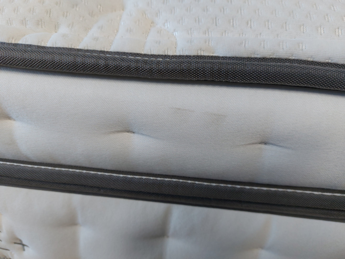 Silentnight Revive + Geltex 3500 Mirapocket Spring Mattress, Regular Tension, King Size