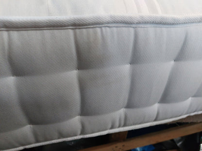 John Lewis Waitrose Wool NO 1 Pocket Spring Mattress Medium Firm Tension Double
