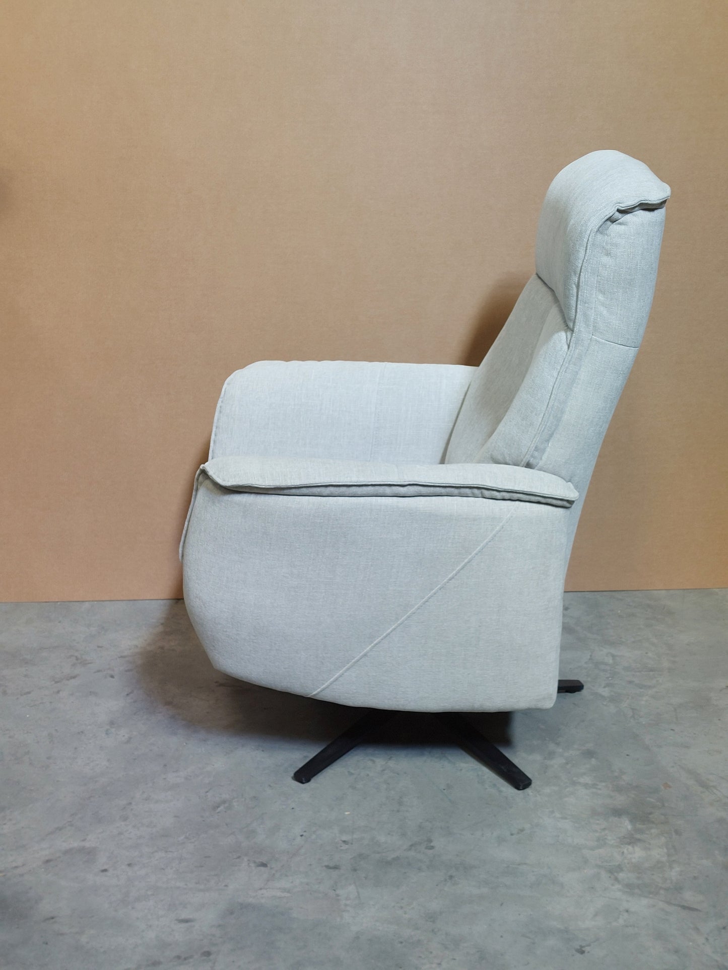 John Lewis Float Zero Gravity Power Recliner Chair