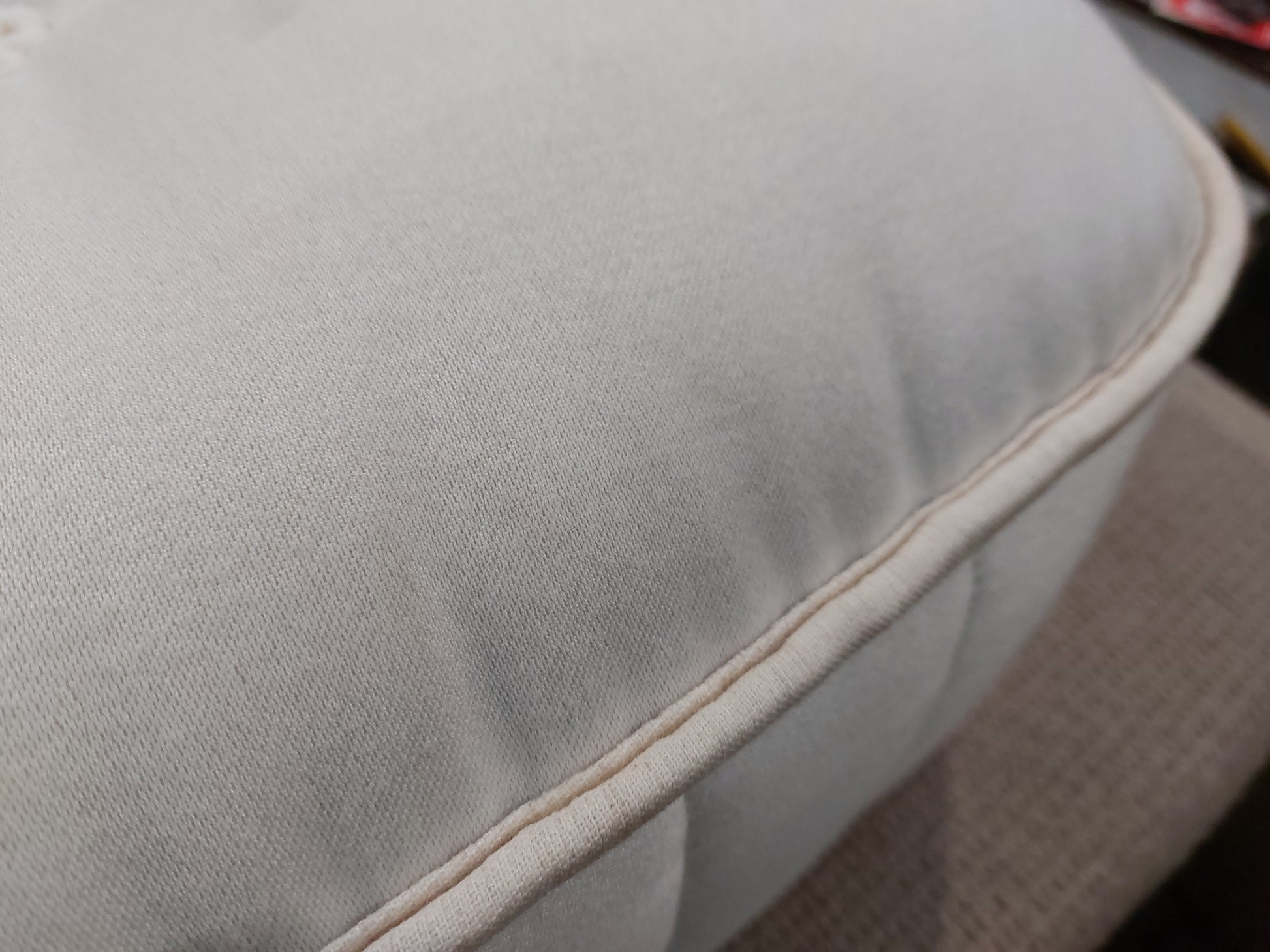 John Lewis British Natural Hemp 2750 Mattress Regular Double Bedroom