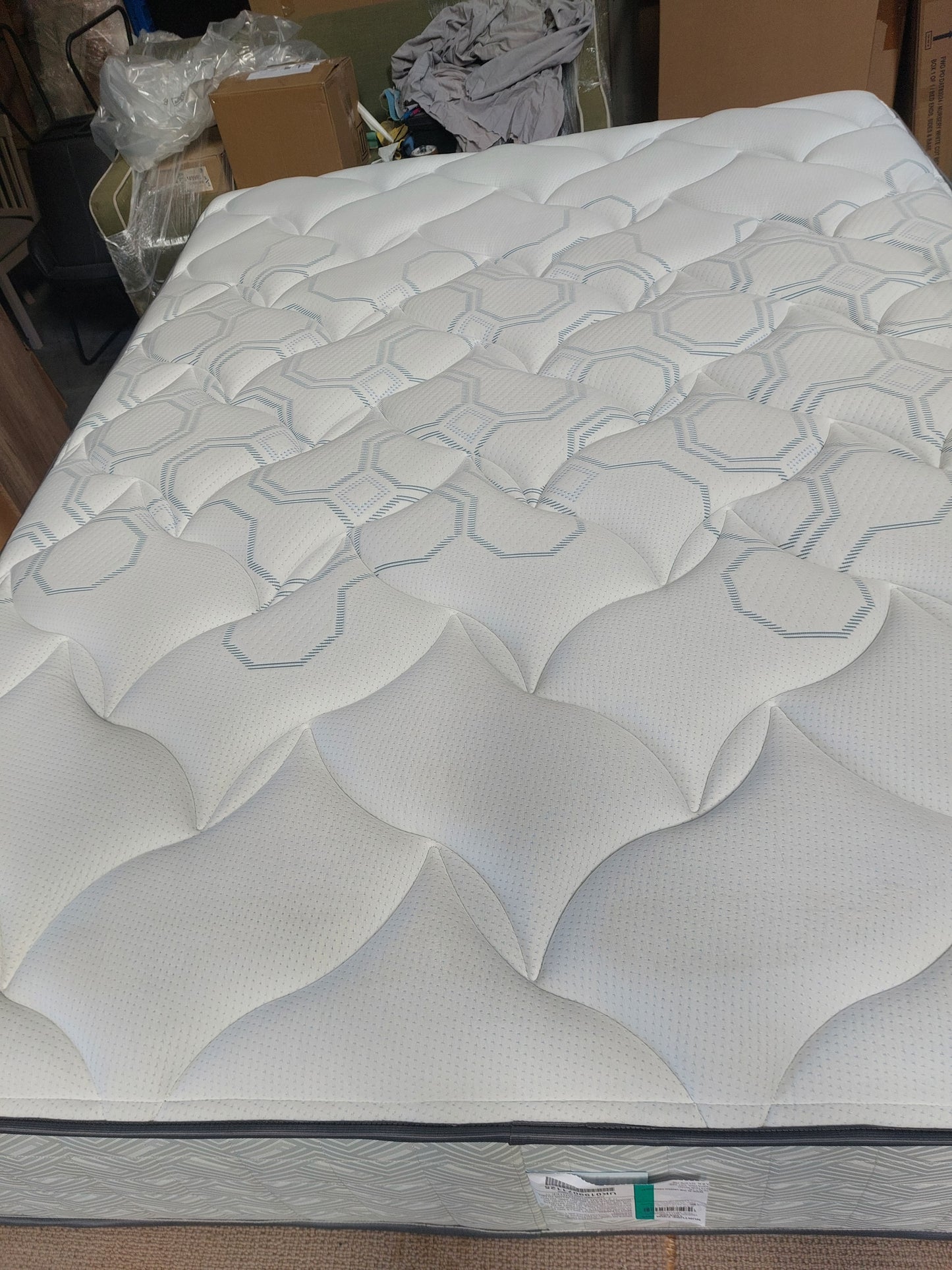 List - SEALY Posturepedic Nurture Firm 150cm x 200cm