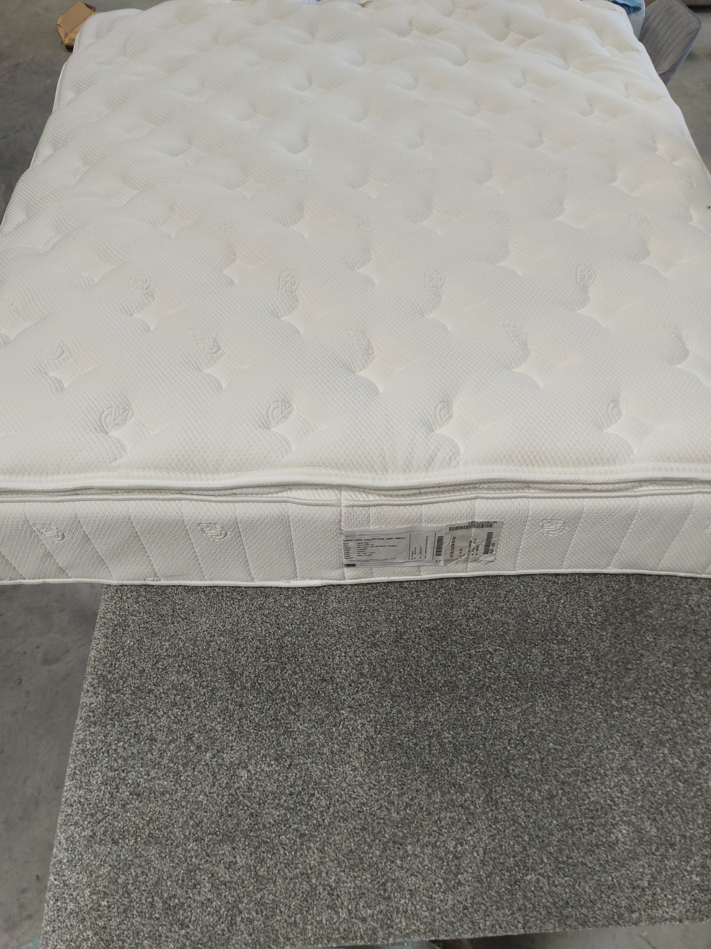 John Lewis Mattress  Super King Latex Cool Collection 2400 Pocket Spring Medium/Firm
