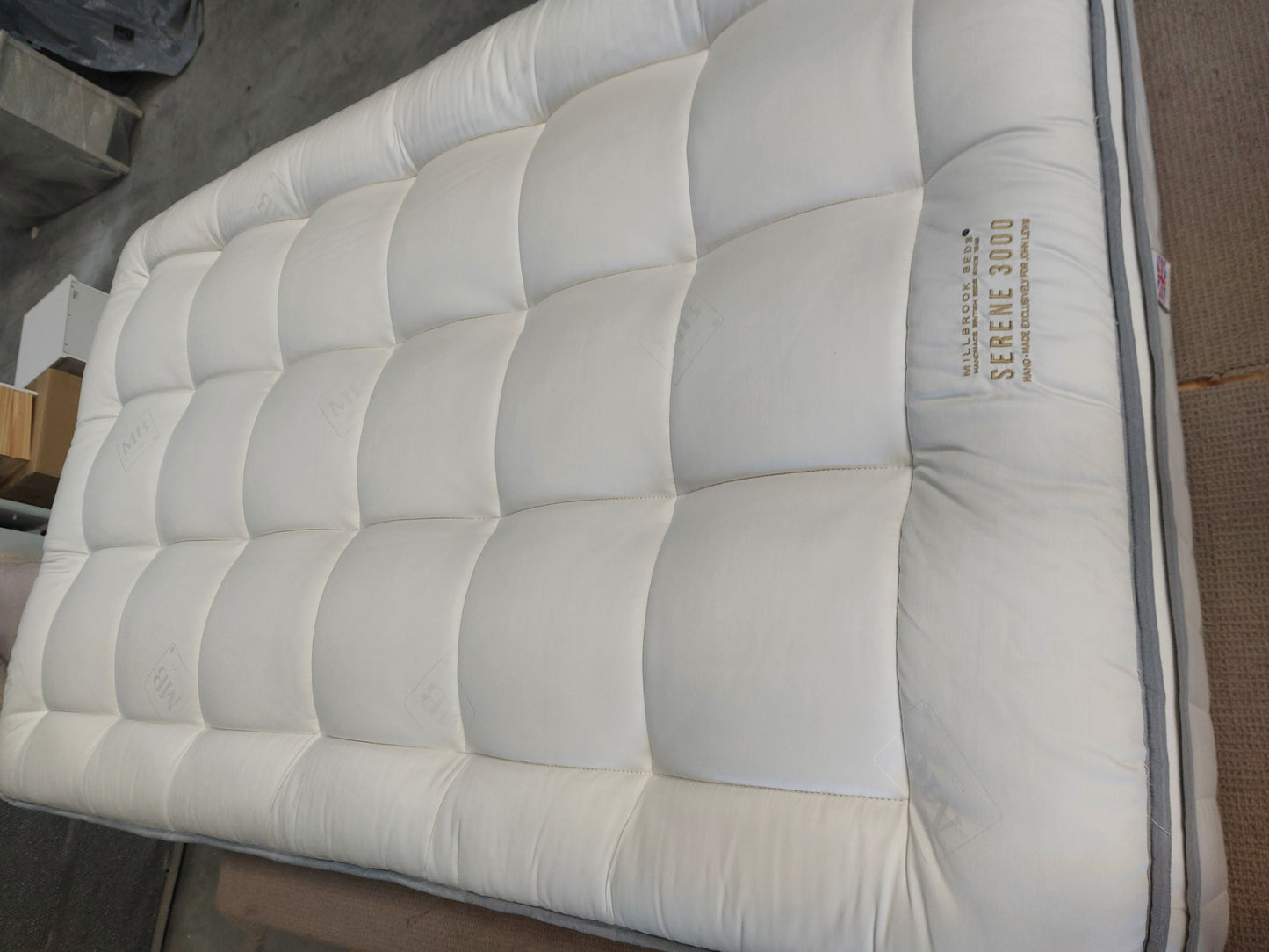 Millbrook Beds Serene 3000 Pillowto