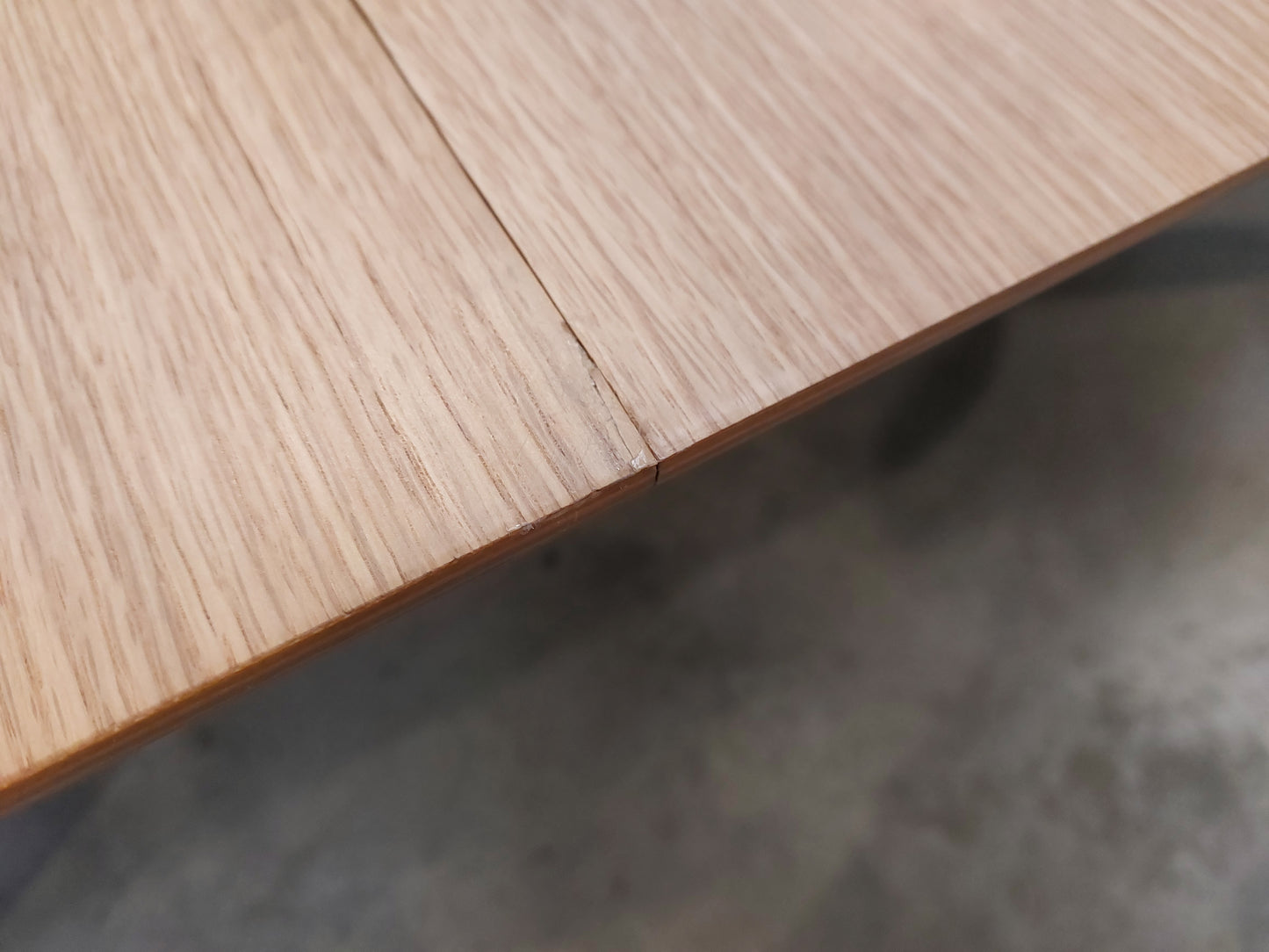 John Lewis Anton 6 to 8 Seater Extending Dining Table Oak