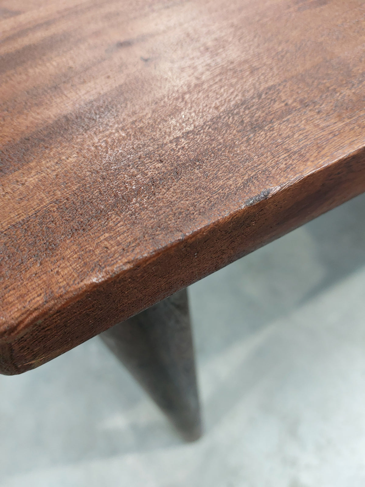 nkuku Anbu Acacia 6 Seater Small Dining Table