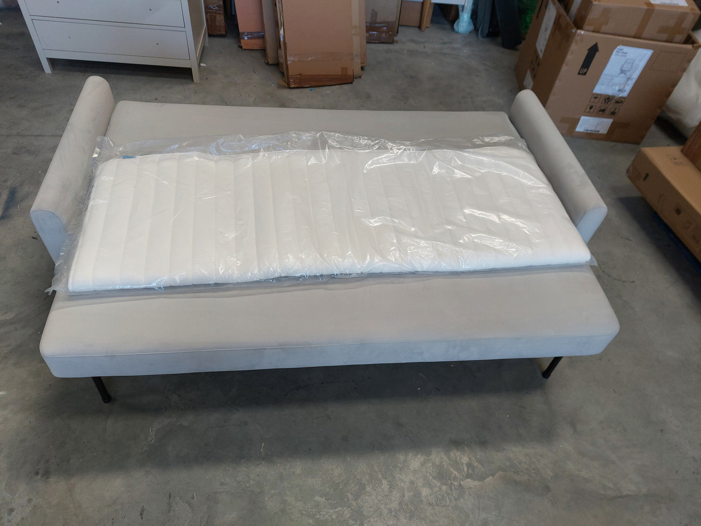Swyft Lge 3 Seater Sofa Bed Model 04 Sofa Bed 3249837
