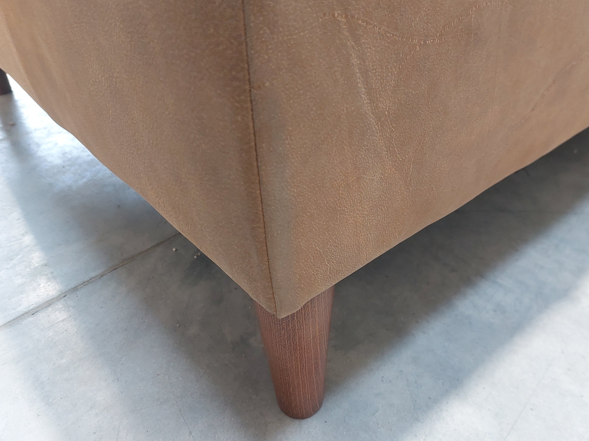 John Lewis Draper II Motion Large 3 Seater Leather Sofa, Light Leg, Demetra Light Tan