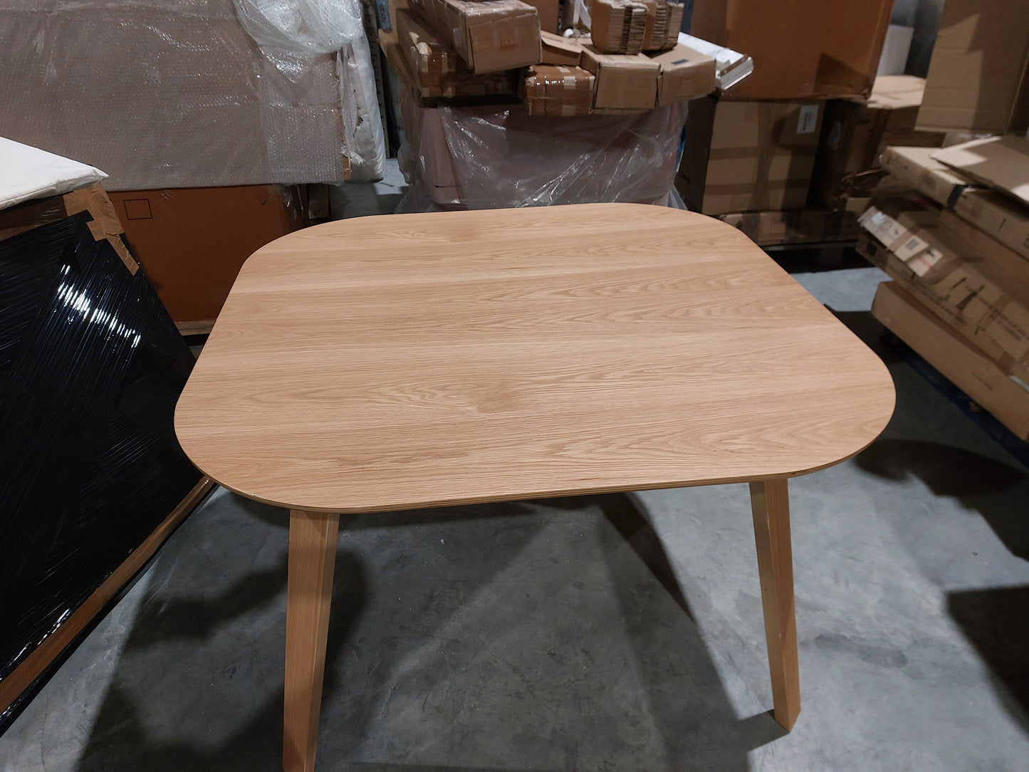 John Lewis ANYDAY Anton 4-6 Seater Extending Dining Table, Oak