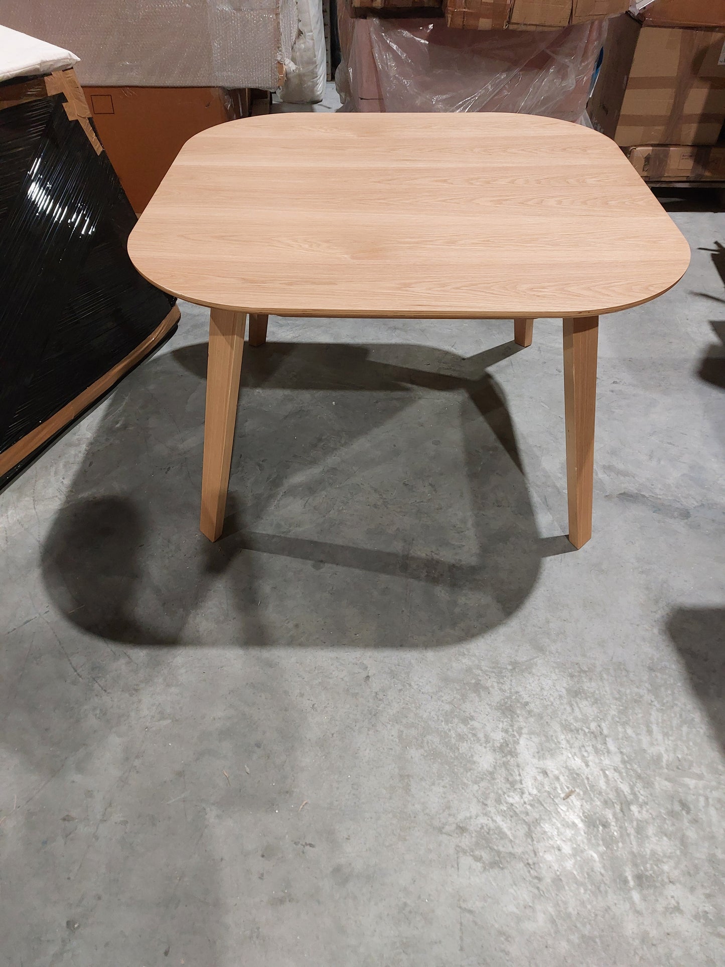 John Lewis ANYDAY Anton 4-6 Seater Extending Dining Table, Oak