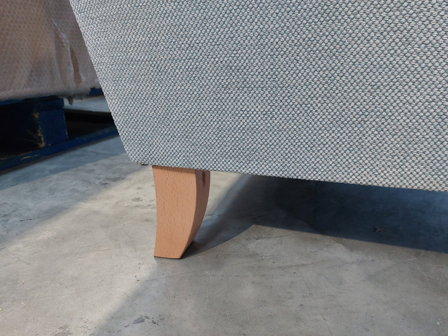 Laura Ashley  Small 2 Seater Sofa  Beaumaris, Teak Leg, Anneliese Seaspray